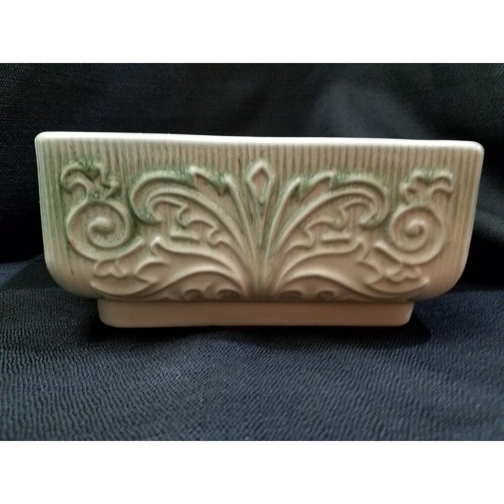 Vintage Haeger Planter
